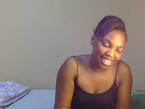 Trina_T webcam