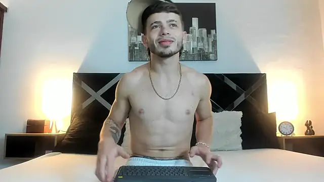 Zeus_damian21 webcam