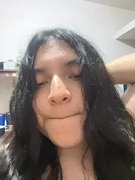 petitelatino webcam