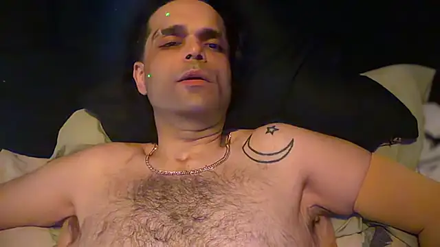 icebergslim281 - Icebergslim281's free webcam - UK Sex Cams