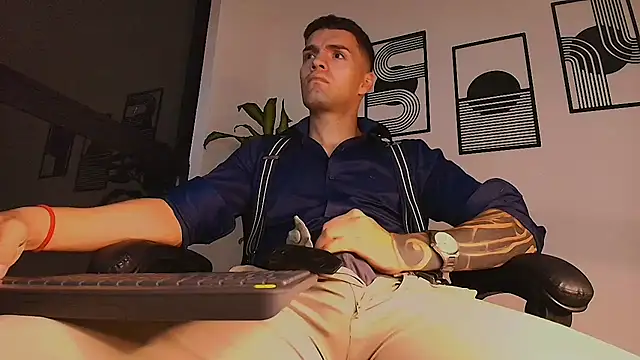 ALPHA_DOMINUS_ webcam