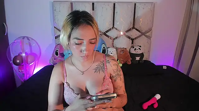 Amanda_klaire webcam