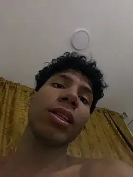 fabi_granado (M twink) - mamada y asote