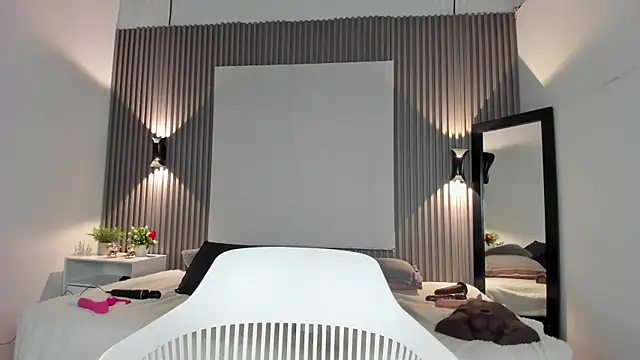 zafiiraa - Zafiiraa's free webcam - UK Sex Cams