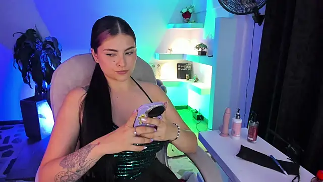 TifanyWhite_ webcam