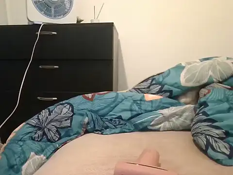 Loverbody7 webcam