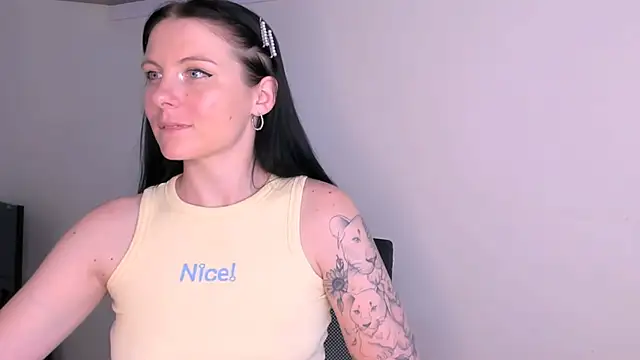 Elle_Pearl_ webcam