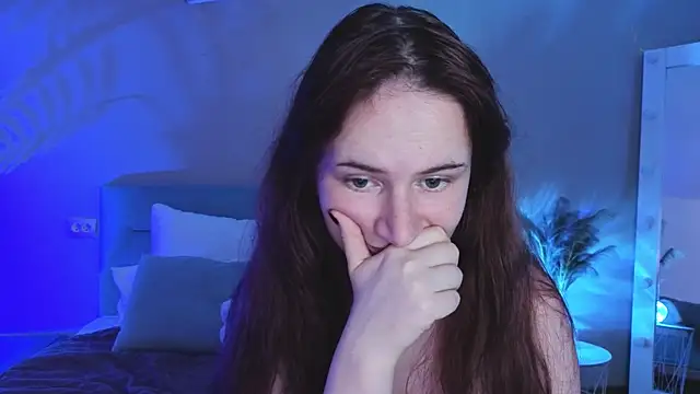 L1ittle_kitty_ live cam on StripChat