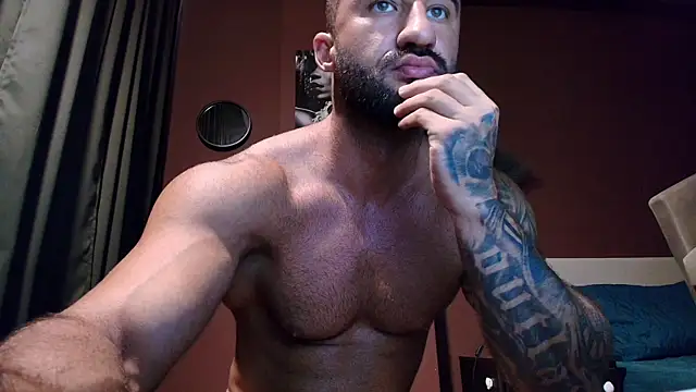 MuscleJohn webcam