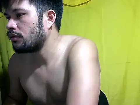 HairyHottestpinoyHandsome webcam