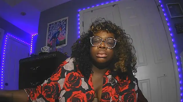 UriUniverse69 webcam