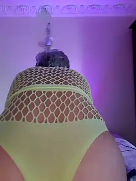 LunaBlaise webcam