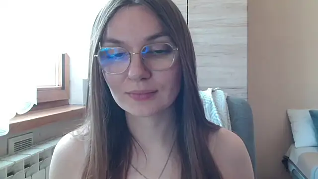 LooveELLYx webcam