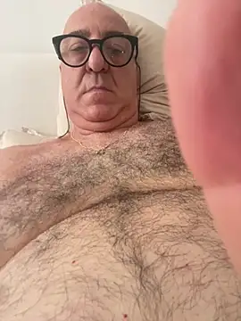 ANONIMO7735 webcam