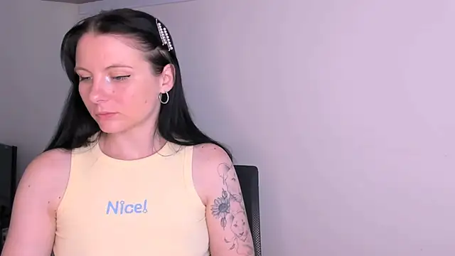 Elle_Pearl_ webcam