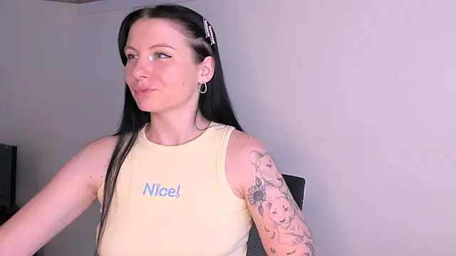 elle_pearl_ - Elle_Pearl_'s free webcam - UK Sex Cams