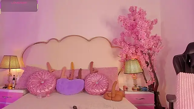 CahitlinBell webcam