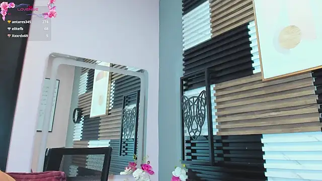 KimDevinne webcam
