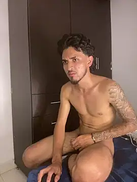 Kriss_Edwards webcam