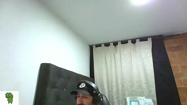 coolfriki webcam