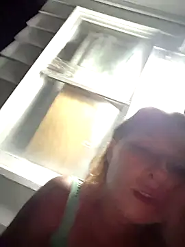 lickybaby26 webcam