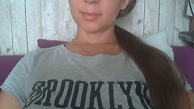 Bella--White webcam