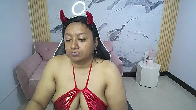 Alicia1_ch webcam