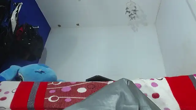 Squirter_pussybomb webcam