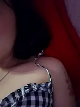 baa-bee22 (F teen) - Hij