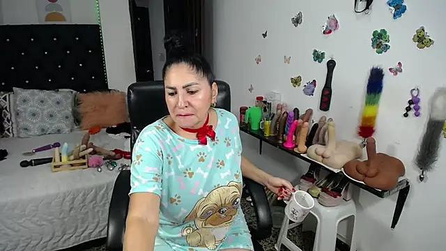 mature_bigboobs10 webcam