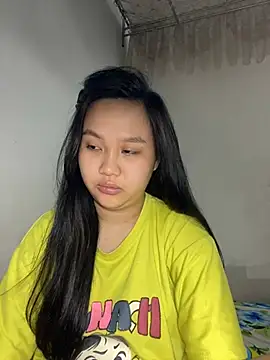Almira6868 webcam