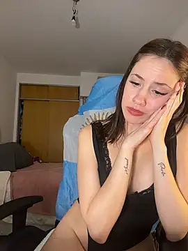 LolaSB live cam on StripChat