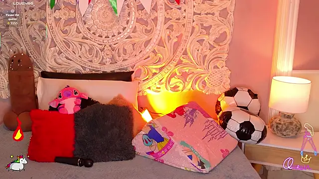 MalaikaBrown webcam