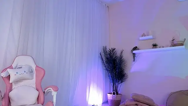 BetsyGonzale webcam