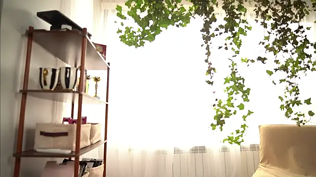 TheMaddisonShow_ webcam