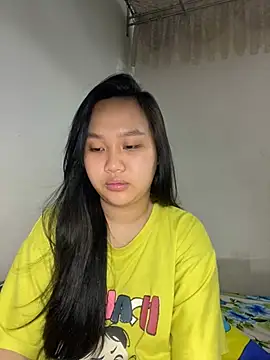 Almira6868 webcam