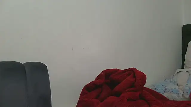sluttylaura21