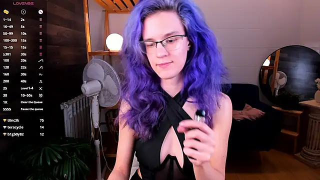AuraLaunni webcam