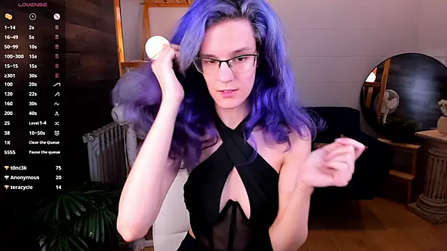 AuraLaunni webcam