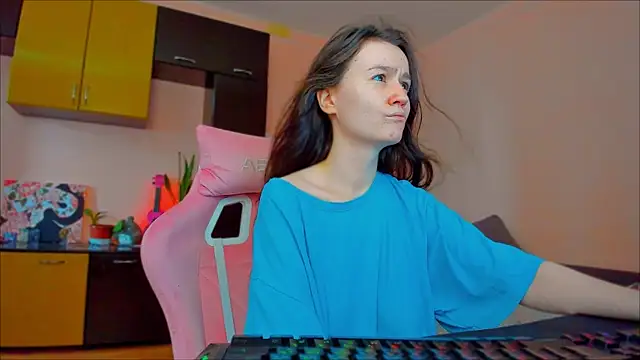 ameli_moon webcam