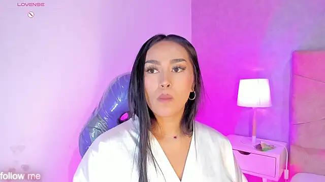 Cameliaa_Smiith live cam on StripChat