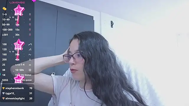 samantha_bloww1 - Samantha_bloww1's free webcam - UK Sex Cams