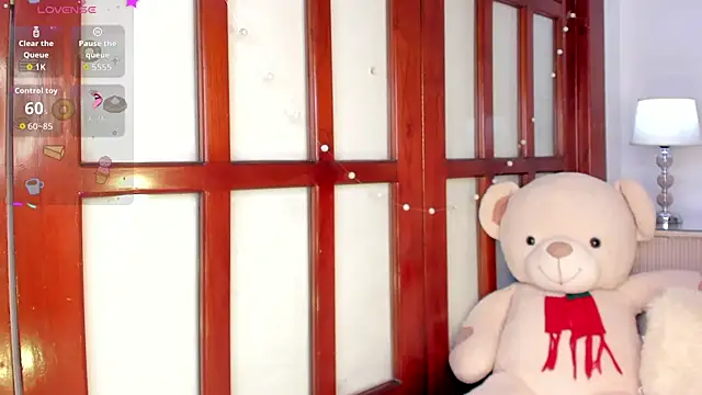 kaelsoft_ (M twink) - fingers in my ass