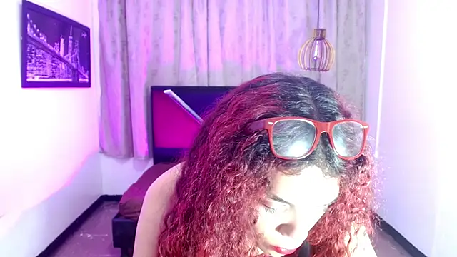 luisa__torres webcam