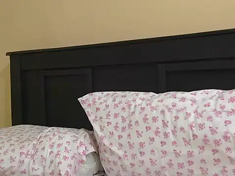 kinkydolll webcam