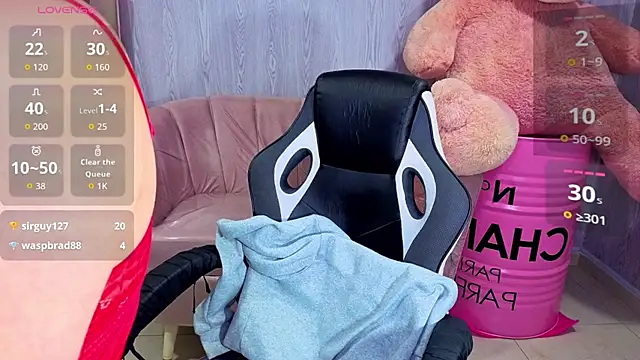 lia_harper_t webcam