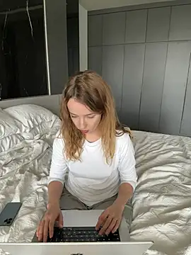 Nura_n_Sarah webcam