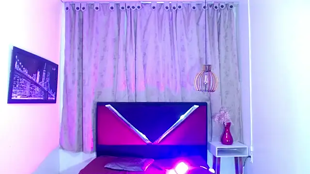luisa__torres webcam