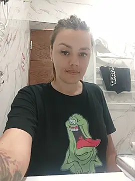 KrissSexi webcam