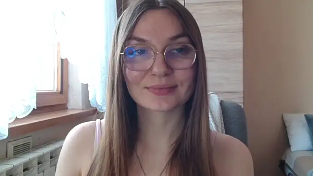 LooveELLYx webcam